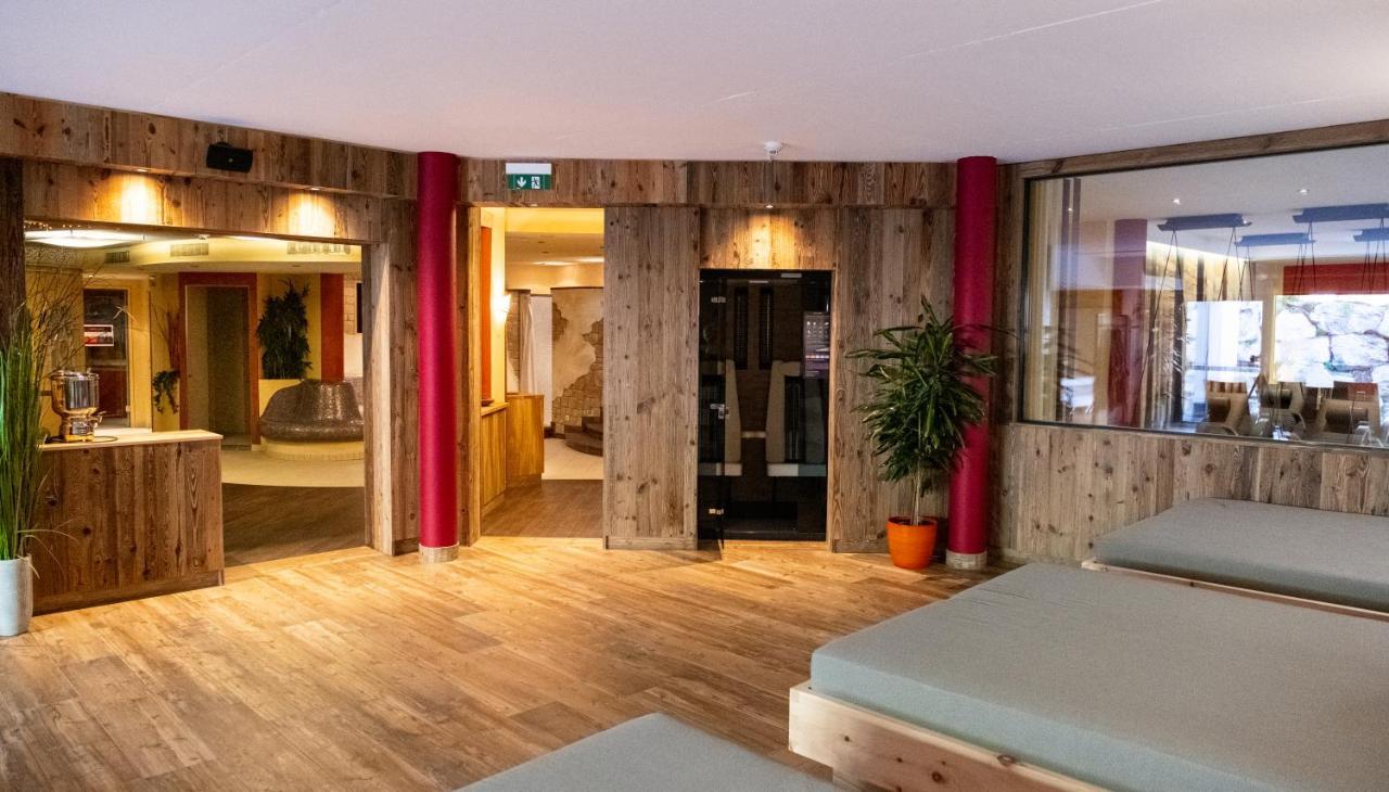 Hotel Lohningerhof Maria Alm am Steinernen Meer Bagian luar foto