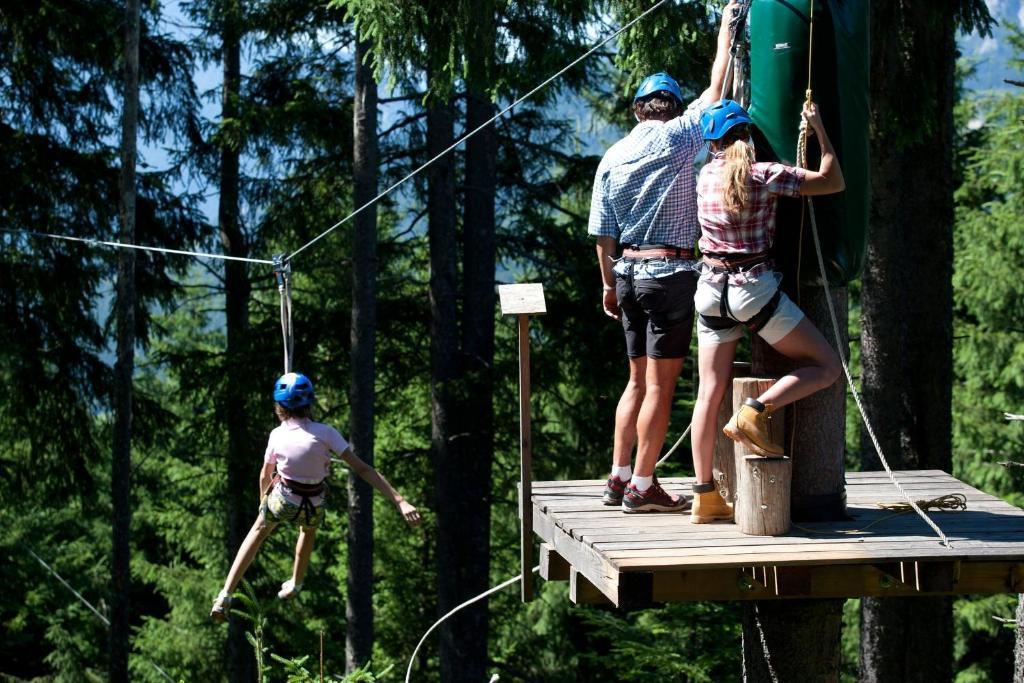 Hotel Lohningerhof Maria Alm am Steinernen Meer Bagian luar foto