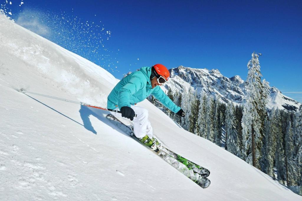 Hotel Lohningerhof Maria Alm am Steinernen Meer Bagian luar foto